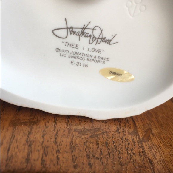 Precious Moments thee I love porcelain figurine - Picture 2 of 3